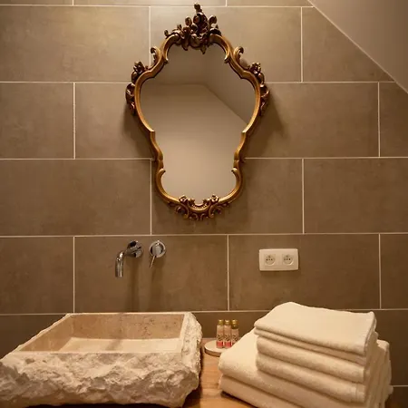 Casa Cava 3*