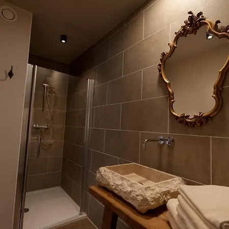 Casa Cava 3*